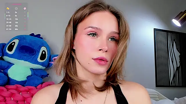 TaiteBayles online show from 10/14/25, 01:28