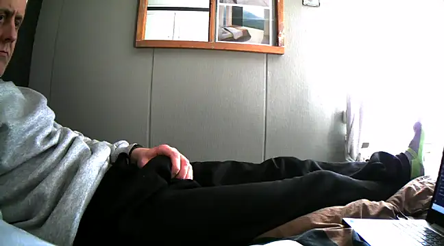 Teemu online show from 03/22/25, 02:36