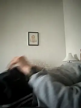 Snapshot of Teemu chatting on 04/02/26, 02:58 Teemu online show from 04/02/26, 02:58