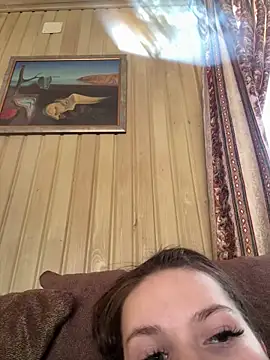 -Amora online show from 02/09/26, 12:31