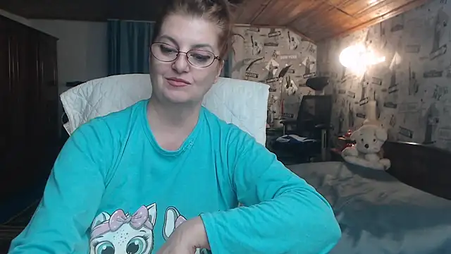 Snapshot of Tatyana72 chatting on 01/05/25, 11:44 Tatyana72 online show from 01/05/25, 11:44