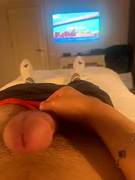 Mamijordi online show from 10/08/25, 03:09