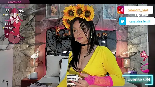 Casandra lym1 online show from 10/18/25, 12:39