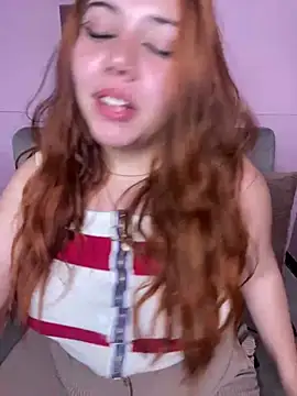 Snapshot of _ivyginger chatting on 02/20/25, 04:18 ivyginger online show from 02/20/25, 04:18