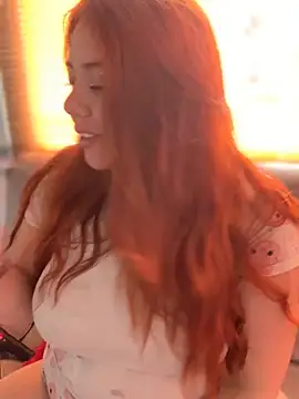 Snapshot of _ivyginger chatting on 02/24/25, 02:48 ivyginger online show from 02/24/25, 02:48