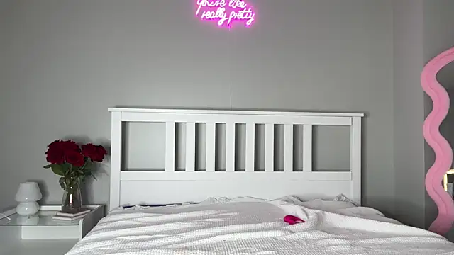 meggsworld online show from 02/25/25, 02:44