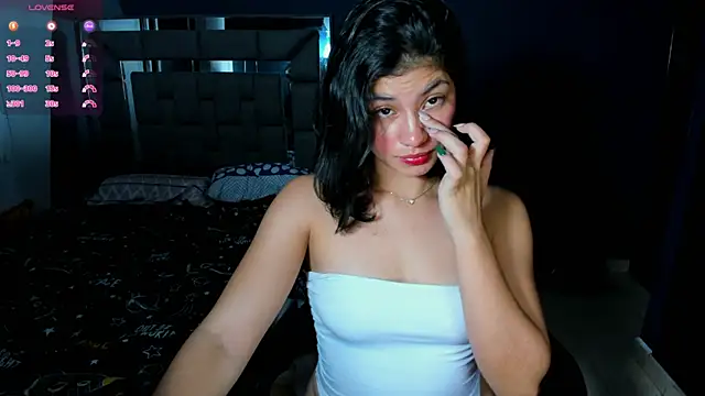 Violett 11 online show from 12/14/25, 07:25