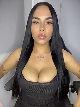 Naatalia online show from 04/17/26, 09:07