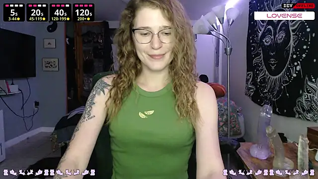 wetwildwhore online show from 10/13/25, 09:48