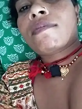 Snapshot of MEENA_ROY chatting on 02/27/25, 10:37 MEENA ROY online show from 02/27/25, 10:37