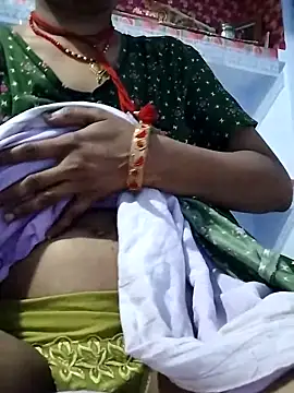 Snapshot of MEENA_ROY chatting on 03/01/25, 12:23 MEENA ROY online show from 03/01/25, 12:23