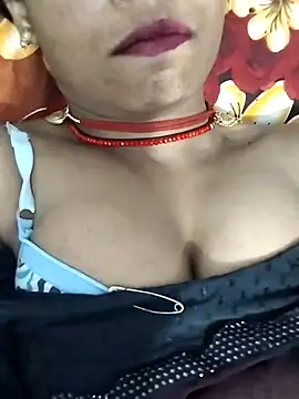 Snapshot of MEENA_ROY chatting on 03/06/25, 03:24 MEENA ROY online show from 03/06/25, 03:24