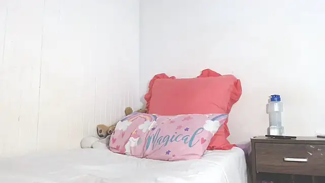 FunHotAssx97 online show from 02/04/26, 03:12