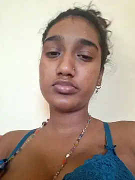 Snapshot of indianpink_lips chatting on 09/10/25, 08:47 indianpink lips online show from 09/10/25, 08:47