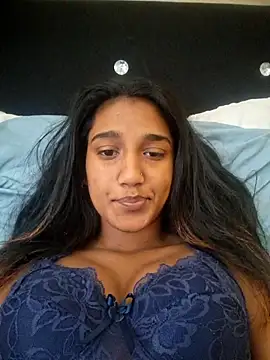 Snapshot of indianpink_lips chatting on 11/08/25, 10:59 indianpink lips online show from 11/08/25, 10:59