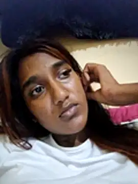 indianpink lips online show from 02/22/26, 05:44