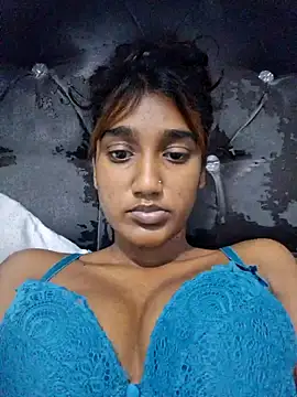 indianpink lips online show from 03/25/26, 03:07