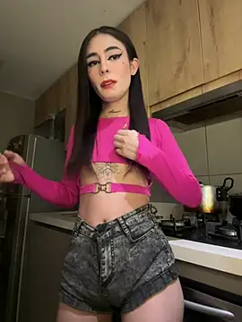 Snapshot of candycami19 chatting on 03/20/25, 07:47 candycami19 online show from 03/20/25, 07:47