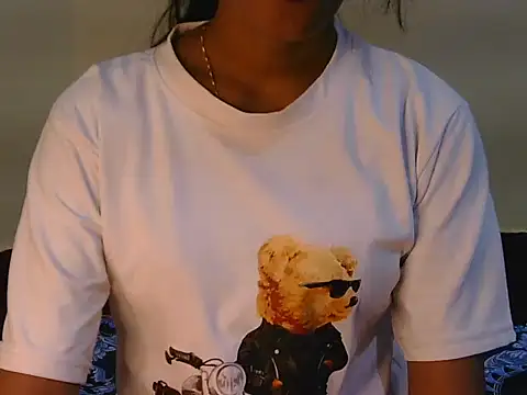 Riyaa Kaur online show from 04/10/26, 07:07