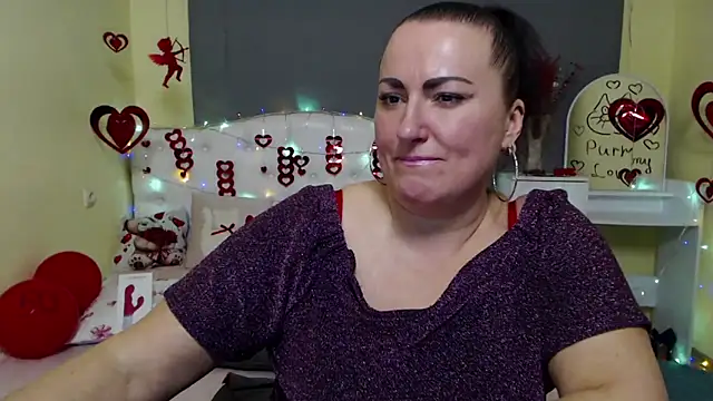 DianaMGG online show from 02/05/26, 09:14