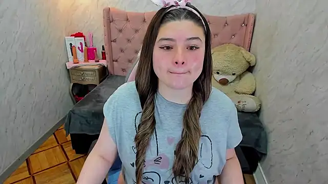 Lianngrace online show from 04/07/26, 01:44