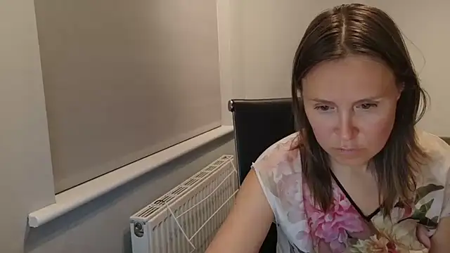 eatmypie69 online show from 06/18/26, 09:30