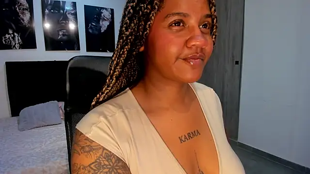 ZahraRose online show from 09/09/25, 08:41