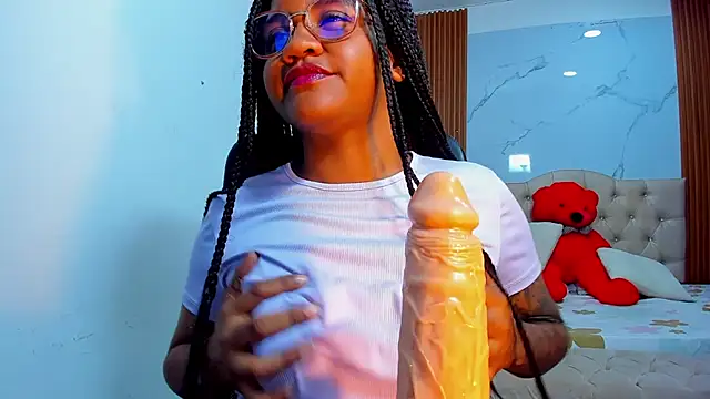 ZahraRose online show from 01/07/26, 08:00