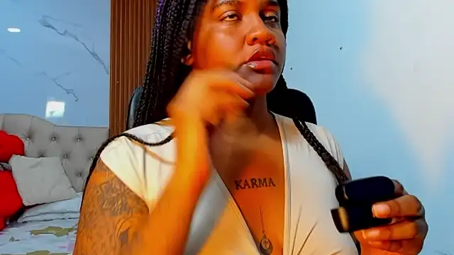 ZahraRose online show from 01/10/26, 09:52