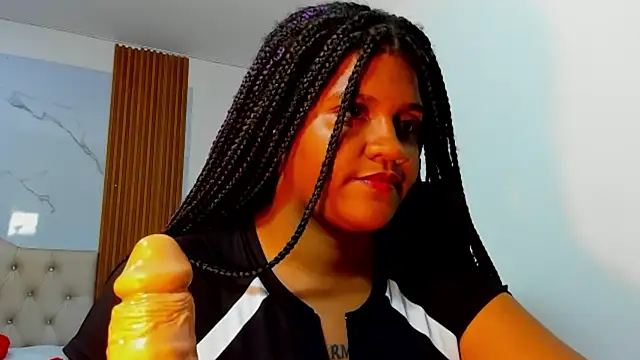 ZahraRose online show from 01/13/26, 08:03