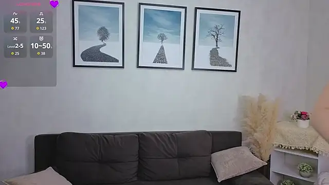 EdlaHewell online show from 10/02/25, 11:23