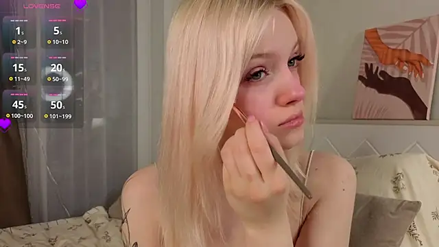 EdlaHewell online show from 02/15/26, 01:24