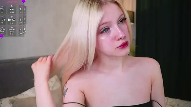 EdlaHewell online show from 03/17/26, 01:21