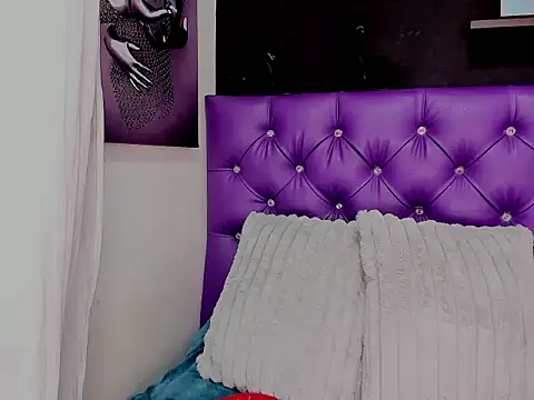 Snapshot of angellyhorny chatting on 06/02/26, 03:47 angellyhorny online show from 06/02/26, 03:47