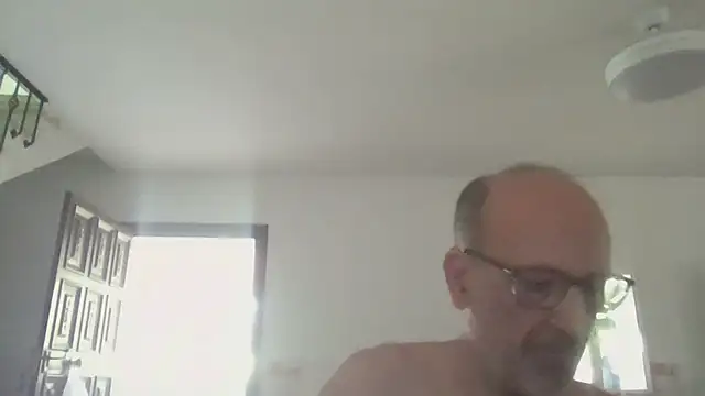 Snapshot of llopaco chatting on 07/02/26, 12:00 llopaco online show from 07/02/26, 12:00