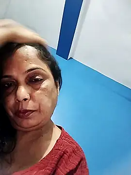 Snapshot of SWEETY_GIRL_1 chatting on 02/19/25, 07:16 SWEETY GIRL 1 online show from 02/19/25, 07:16