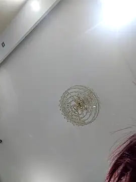 Snapshot of Loly2025 chatting on 02/14/25, 02:50 Loly2025 online show from 02/14/25, 02:50