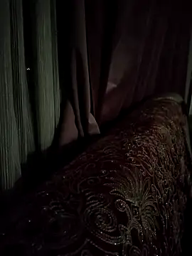 Snapshot of Loly2025 chatting on 03/21/25, 02:28 Loly2025 online show from 03/21/25, 02:28