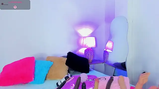 naomy 68 online show from 11/26/25, 03:07