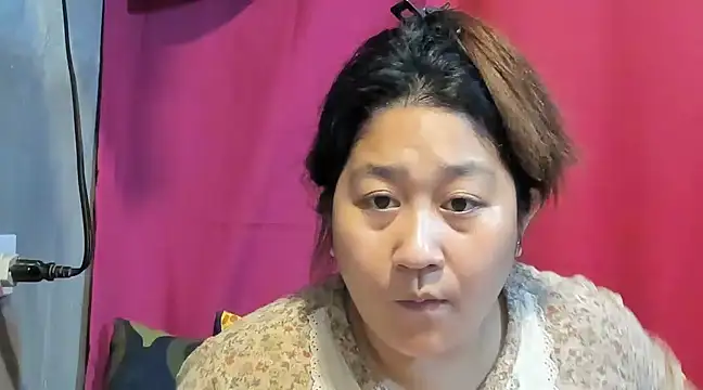 hotchubby88 online show from 02/03/25, 08:46