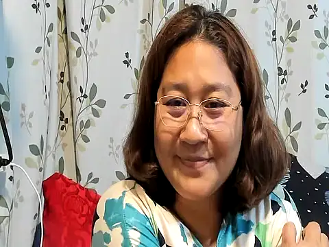 hotchubby88 online show from 09/27/25, 11:48