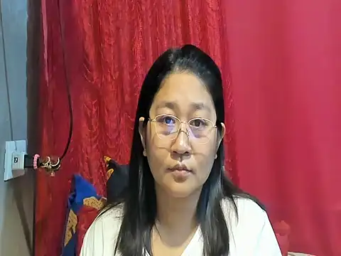 Snapshot of hotchubby88 chatting on 05/02/26, 12:48 hotchubby88 online show from 05/02/26, 12:48