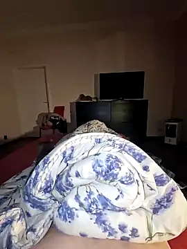 Snapshot of DerechteJunge chatting on 09/22/25, 12:23 DerechteJunge online show from 09/22/25, 12:23