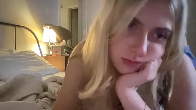 sinfulblonde1 online show from 02/15/25, 04:14