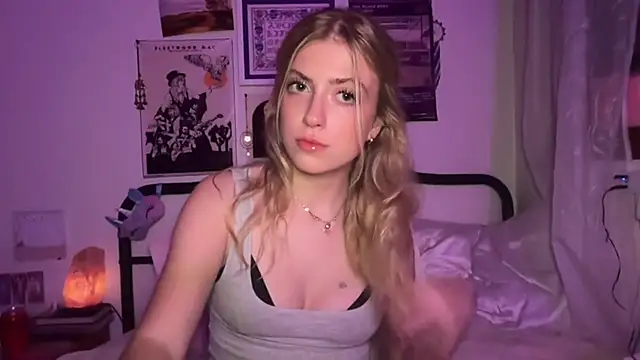 sinfulblonde1 online show from 03/20/25, 04:40