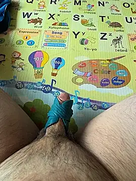 halu5400 online show from 10/30/25, 04:25