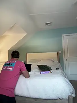 Snapshot of plaintreebull chatting on 12/18/25, 03:51 plaintreebull online show from 12/18/25, 03:51