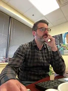 plaintreebull online show from 05/06/26, 02:33
