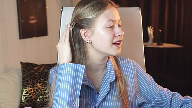 EveMundie online show from 04/16/26, 06:47