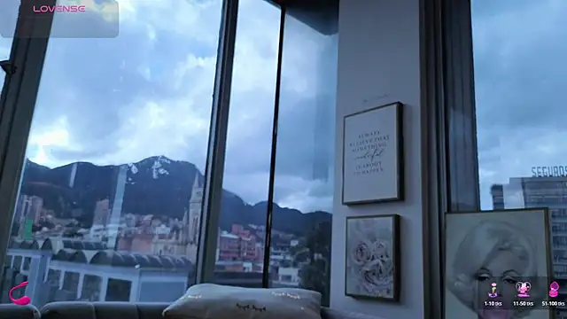 Ivanna West online show from 01/18/26, 01:15